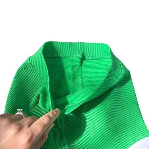 Aerie Women's Offline Shortie Shorts Ribbed in Green White Retro Size XS - Picture 5 of 6